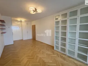 Pronájem bytu 3+kk, Praha - Strašnice, Starostrašnická, 85 m2