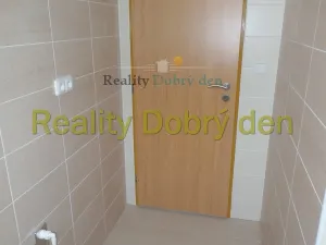 Pronájem bytu 2+1, Opava, Nákladní, 44 m2