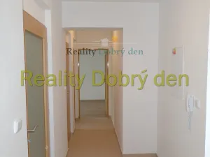 Pronájem bytu 2+1, Opava, Nákladní, 44 m2