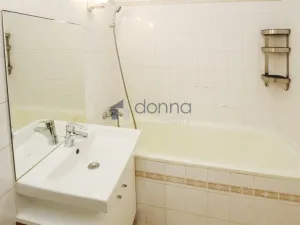 Pronájem bytu 2+1, Praha, Na Farkáně III, 70 m2