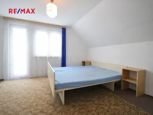 Prodej rodinného domu, Dobrovíz, K Letišti, 120 m2