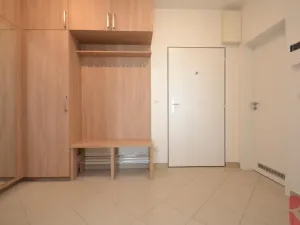 Pronájem bytu 2+kk, Praha - Letňany, Frýdecká, 54 m2