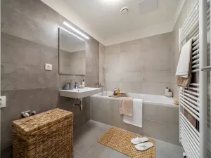 Prodej bytu 4+kk, Holubice, 97 m2