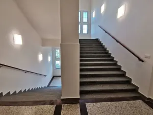 Pronájem bytu 2+kk, Sušice - Sušice II, Hrádecká, 43 m2
