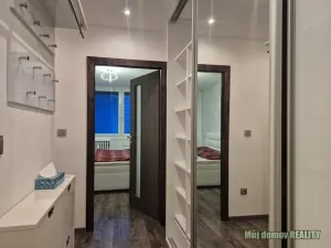 Pronájem bytu 2+kk, Praha - Háje, Mendelova, 42 m2