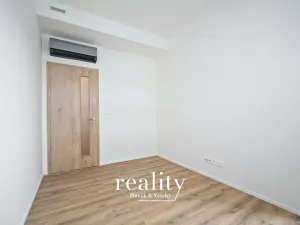 Pronájem bytu 3+kk, Brno, Komárovská, 66 m2