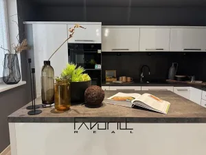 Prodej bytu 3+kk, Ostrava, U Soudu, 94 m2