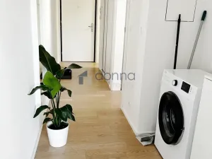 Prodej bytu 2+kk, Praha, Plzákova, 51 m2