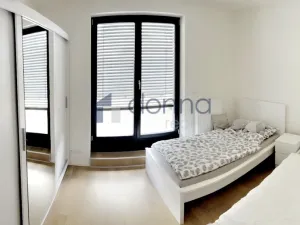 Prodej bytu 2+kk, Praha, Plzákova, 51 m2