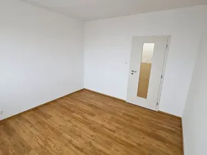 Pronájem bytu 3+1, Praha - Záběhlice, Jabloňová, 72 m2