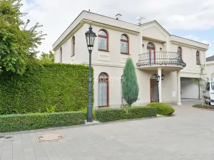 Pronájem vily, Praha - Nebušice, Nebušická, 243 m2