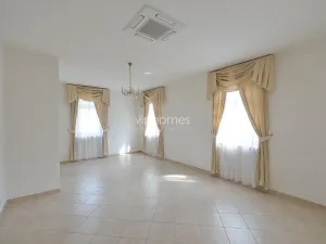 Pronájem vily, Praha - Nebušice, Nebušická, 243 m2