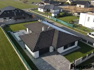 Prodej rodinného domu, Křenice, V Kukli, 190 m2