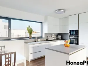 Prodej rodinného domu, Křenice, V Kukli, 190 m2