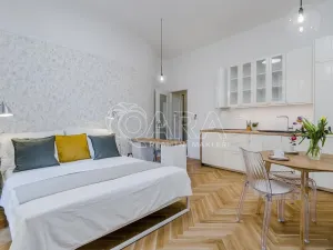 Pronájem bytu 1+kk, Praha - Holešovice, Šimáčkova, 33 m2