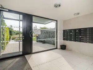 Pronájem bytu 2+kk, Praha, 54 m2