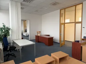 Pronájem kanceláře, Brno, Cejl, 285 m2