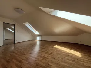 Pronájem bytu 2+kk, Brno, 65 m2