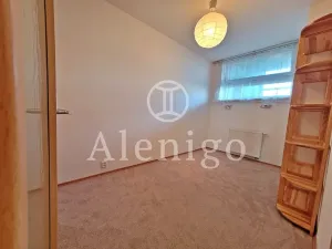 Prodej bytu 3+kk, Horoměřice, Komenského, 72 m2