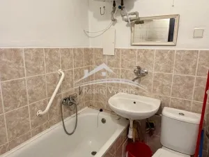 Pronájem bytu 2+1, Žirovnice, Komenského, 56 m2