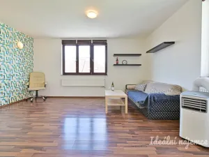 Pronájem bytu 2+kk, Brno - Černá Pole, Merhautova, 50 m2