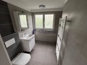 Pronájem bytu 2+1, Praha, Mikšovského, 57 m2