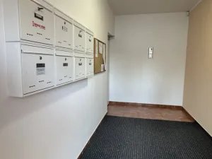 Pronájem kanceláře, Ostrava - Hrušov, Plechanovova, 21 m2