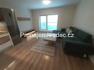 Pronájem bytu 2+kk, Hradec Králové, Kejzlarova, 51 m2