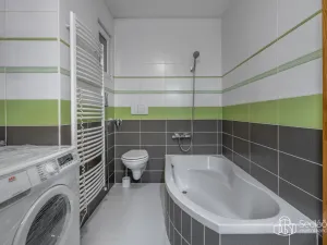 Prodej bytu 3+1, Praha - Podolí, Sinkulova, 78 m2