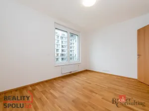 Pronájem bytu 2+kk, Praha - Vysočany, Smržových, 52 m2