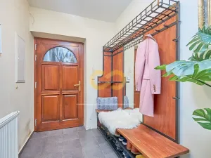 Prodej rodinného domu, Mořina, 239 m2