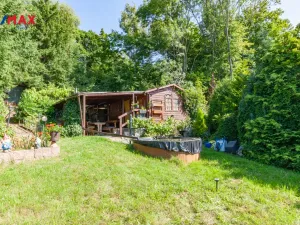 Prodej zahrady, Lom, 738 m2