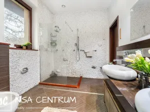 Prodej rodinného domu, Liberec, Josefinino údolí, 430 m2