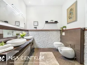 Prodej rodinného domu, Liberec, Josefinino údolí, 430 m2