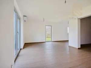 Prodej rodinného domu, Uhersko, 84 m2