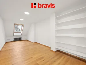 Pronájem rodinného domu, Brno - Pisárky, Květná, 235 m2