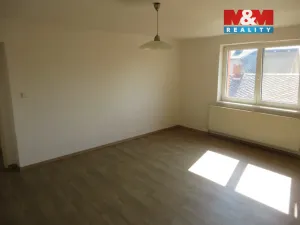 Pronájem bytu 3+1, Kravaře - Kouty, Hlučínská, 60 m2