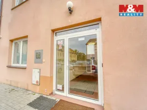 Prodej bytu 3+kk, Šestajovice, Komenského, 78 m2