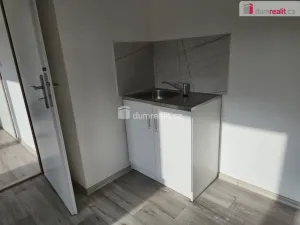 Pronájem komerční nemovitosti, České Budějovice - České Budějovice 2, Na Zlaté stoce, 31 m2