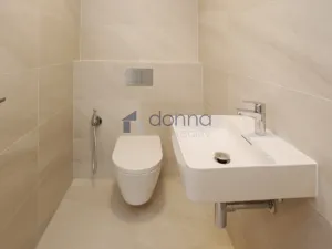 Pronájem bytu 3+kk, Praha, Závišova, 89 m2