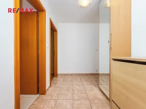 Pronájem bytu 2+kk, Praha - Dejvice, Lindleyova, 59 m2