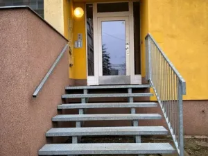 Pronájem bytu 3+1, Praha - Žižkov, Na Jarově, 69 m2