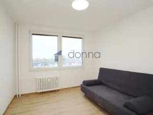 Pronájem bytu 3+1, Praha, Jahodová, 80 m2