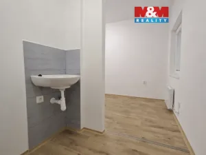 Pronájem kanceláře, Nymburk, Maršála Koněva, 10 m2