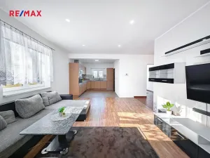 Prodej pozemku pro bydlení, Libež, 3066 m2