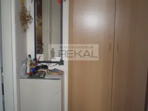 Pronájem bytu 1+kk, Praha - Smíchov, Kmochova, 32 m2