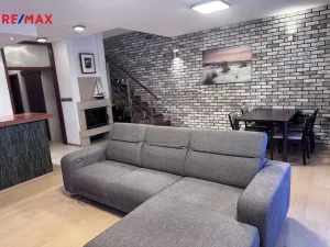 Prodej rodinného domu, Jesenice - Zdiměřice, V Podlesí, 184 m2