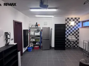 Prodej rodinného domu, Jesenice - Zdiměřice, V Podlesí, 184 m2