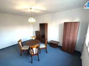 Pronájem bytu 2+1, Plzeň - Lobzy, Pod Vrchem, 25 m2