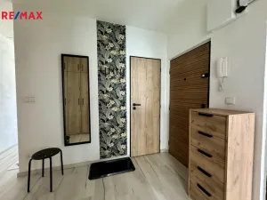 Prodej bytu 2+1, Třebíč - Nové Dvory, Jar. Haška, 52 m2